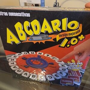ABCDario Juego de Mesa (versión 1.0+) - Rojo y Negro NIB